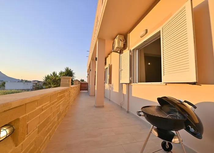 Artemis No1 Apartment